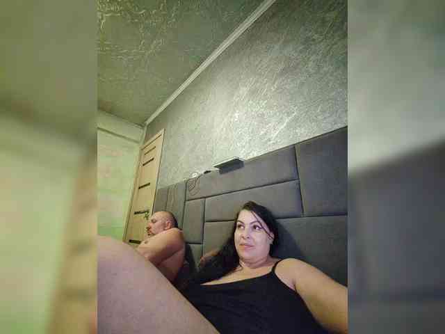 Cleopatra1990 webcam