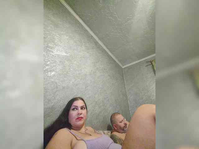 Cleopatra1990 webcam