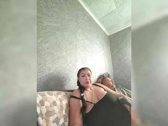 Cleopatra1990 webcam