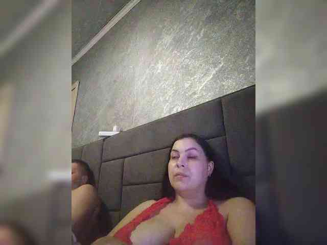 Cleopatra1990 webcam