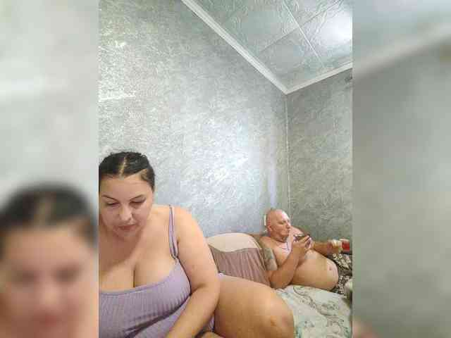 Cleopatra1990 webcam