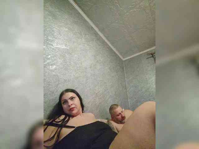 Cleopatra1990 webcam