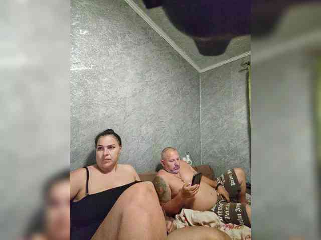 Cleopatra1990 webcam