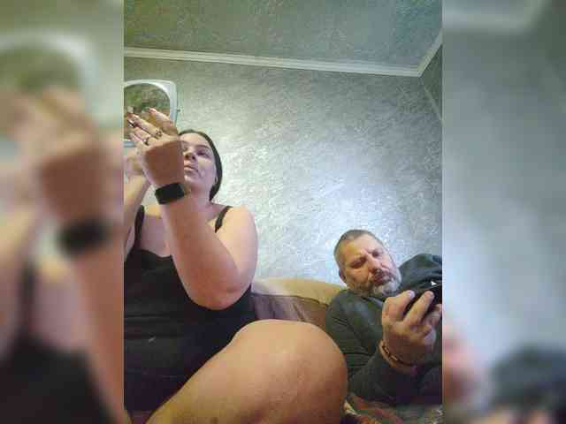 Cleopatra1990 webcam