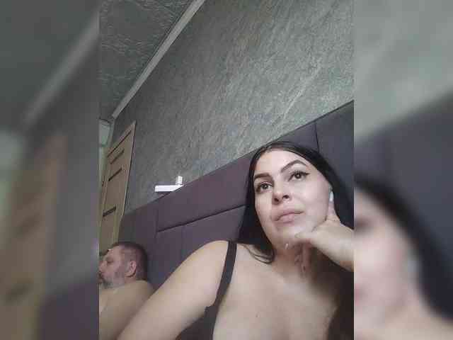 Cleopatra1990 webcam