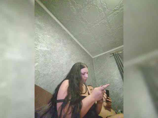 Cleopatra1990 webcam