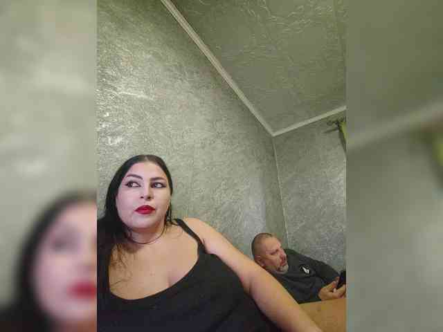 Cleopatra1990 webcam