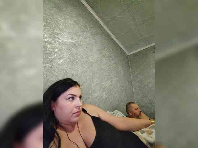 Cleopatra1990 webcam