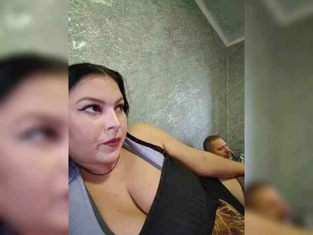 Cleopatra1990 webcam