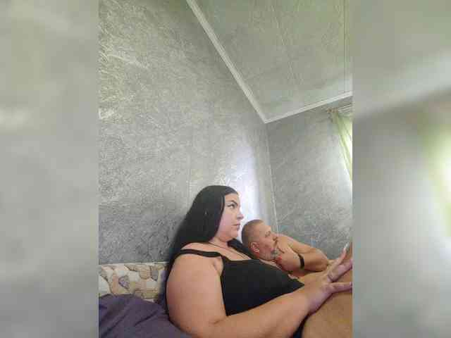 Cleopatra1990 webcam