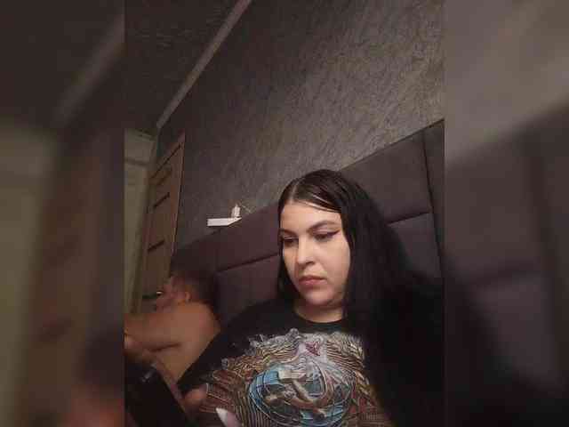 Cleopatra1990 webcam