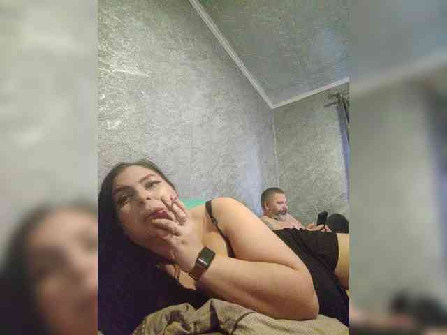 Cleopatra1990 webcam