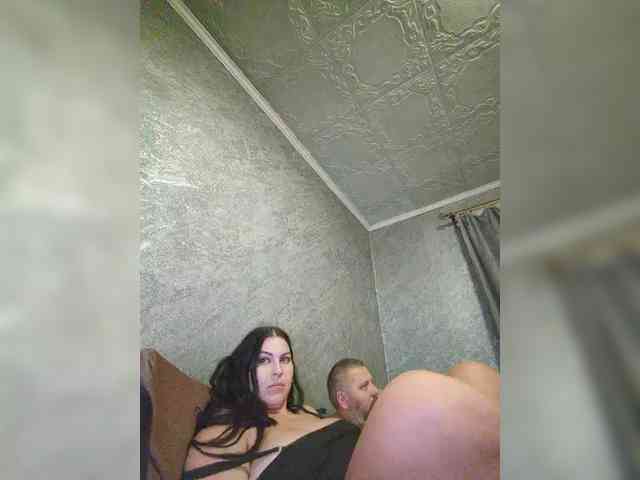 Cleopatra1990 webcam