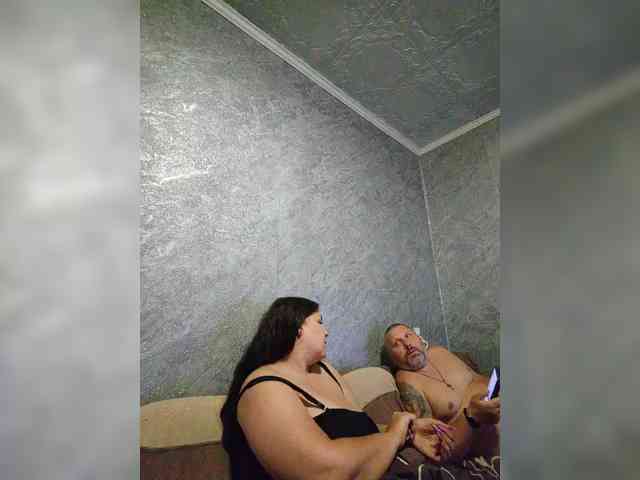 Cleopatra1990 webcam