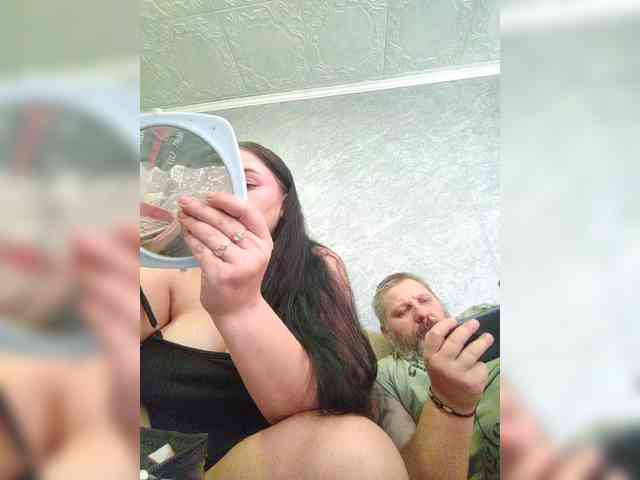 Cleopatra1990 webcam