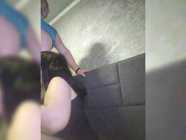 Cleopatra1990 webcam