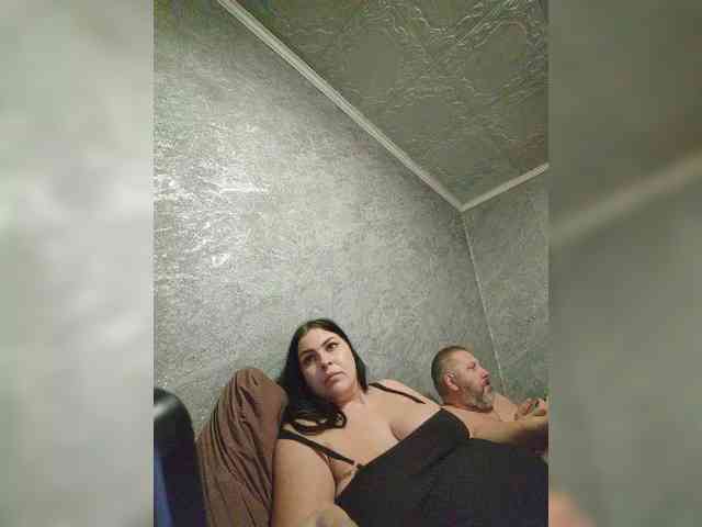 Cleopatra1990 webcam