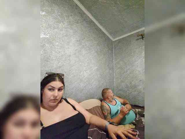 Cleopatra1990 webcam