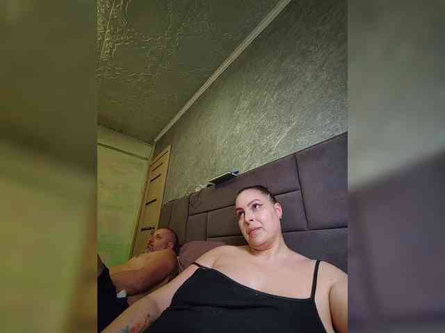 Cleopatra1990 webcam