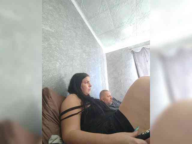 Cleopatra1990 webcam