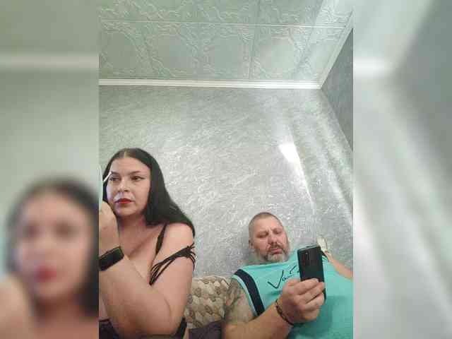 Cleopatra1990 webcam