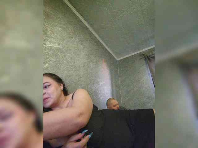 Cleopatra1990 webcam