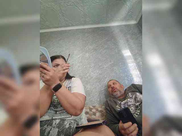 Cleopatra1990 webcam