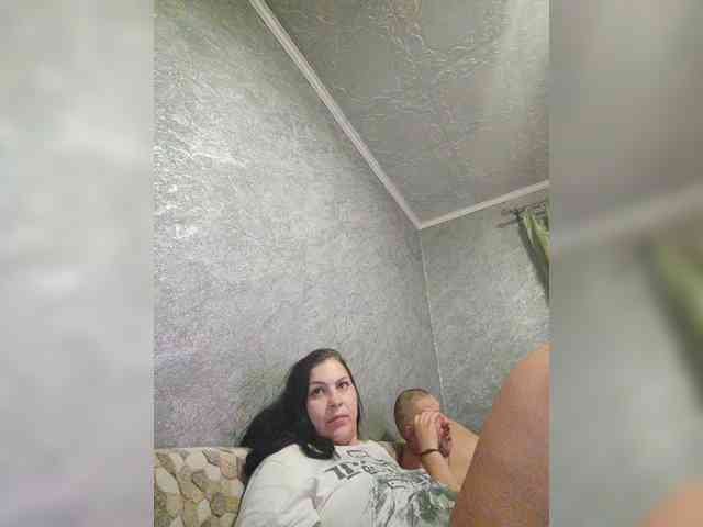 Cleopatra1990 webcam