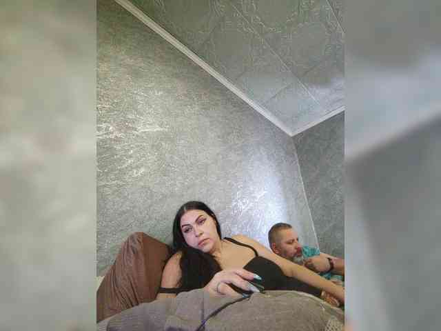 Cleopatra1990 webcam