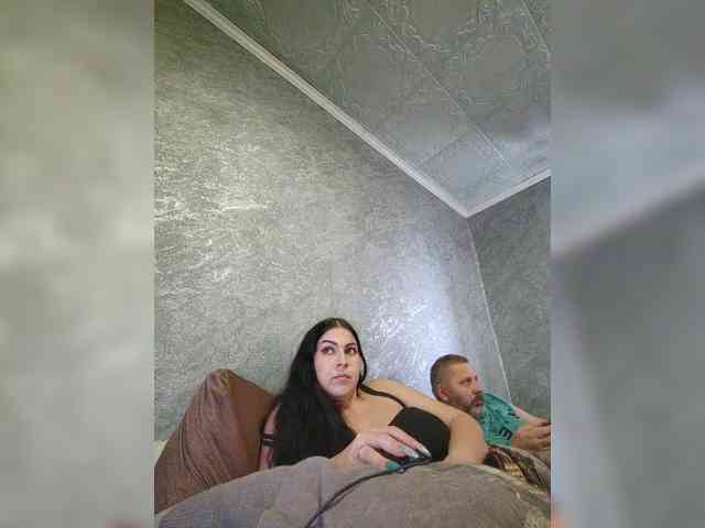 Cleopatra1990 webcam