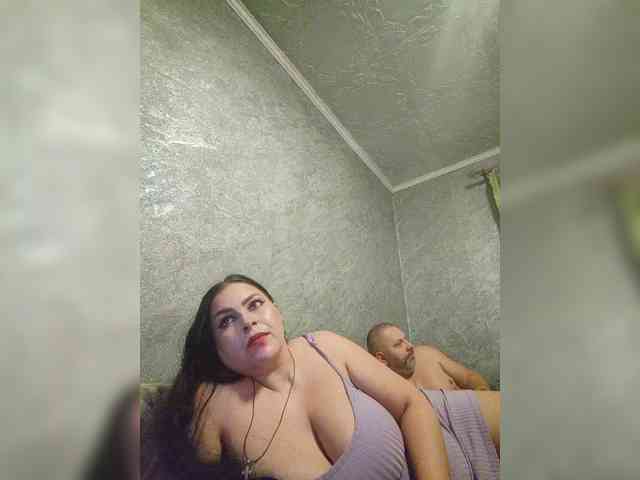 Cleopatra1990 webcam