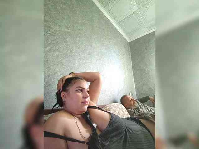 Cleopatra1990 webcam