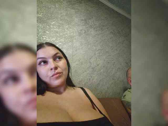 Cleopatra1990 webcam