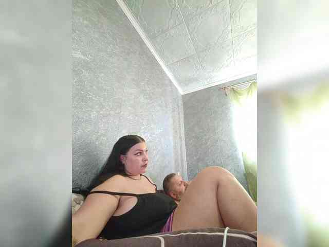 Cleopatra1990 webcam