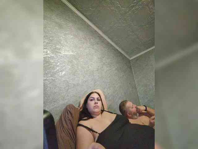 Cleopatra1990 webcam