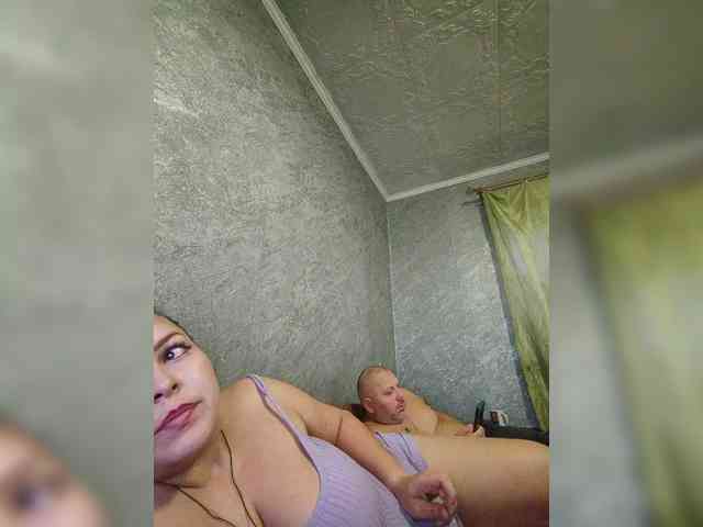 kissmabont Live Webcam on {site_name}