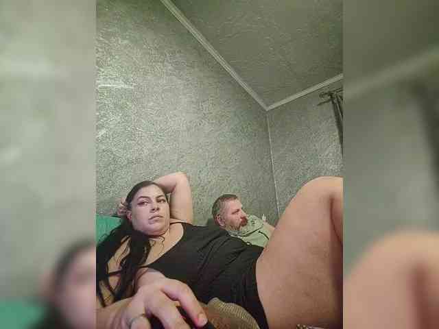 Cleopatra1990 webcam