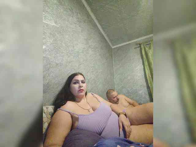 Cleopatra1990 webcam