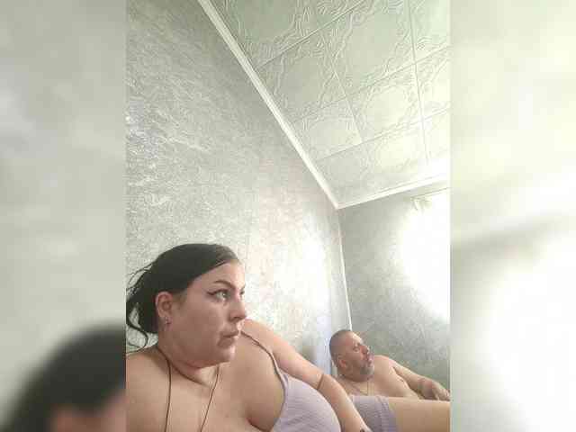 Cleopatra1990 webcam