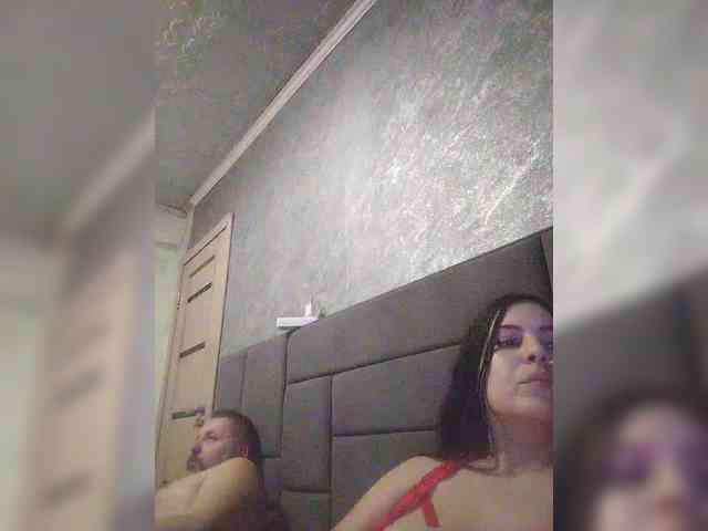 Cleopatra1990 webcam