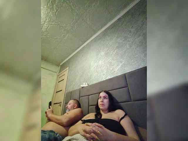 Cleopatra1990 webcam