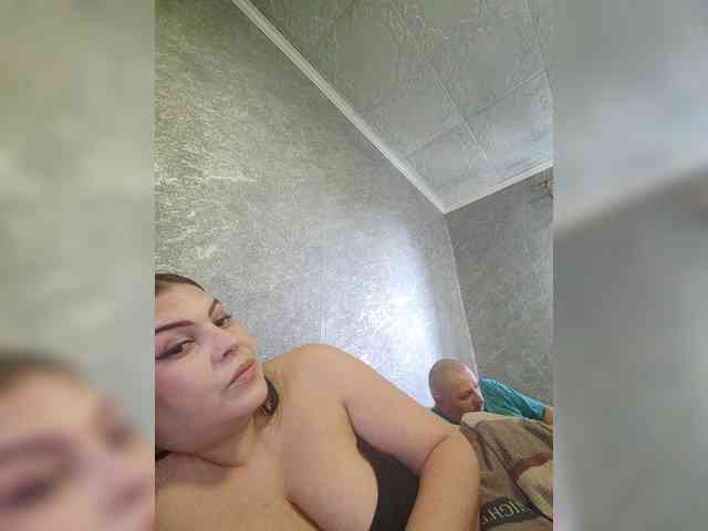 Cleopatra1990 webcam