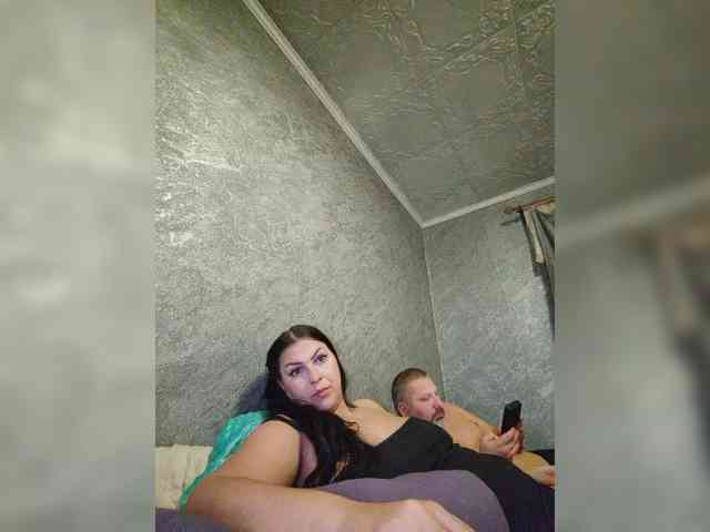 Cleopatra1990 webcam