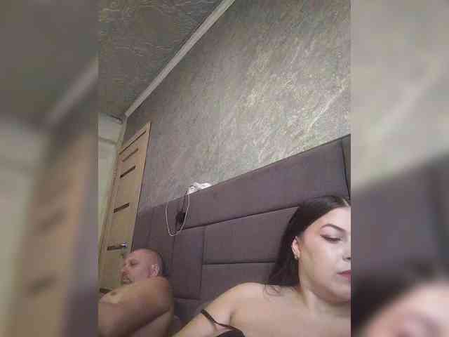 Cleopatra1990 webcam