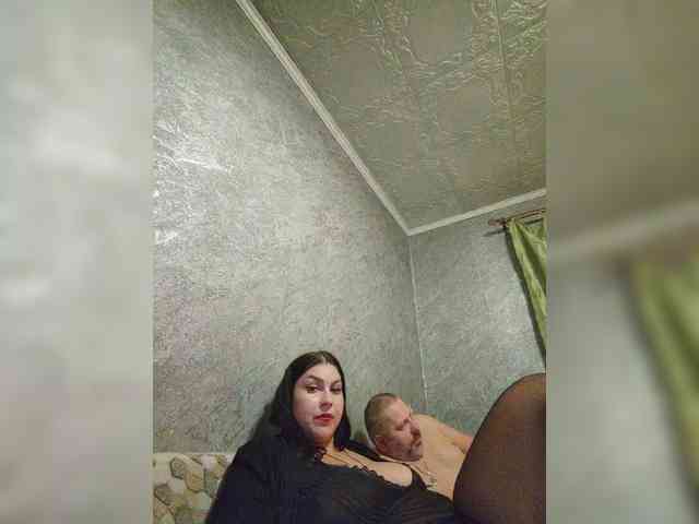 Cleopatra1990 webcam