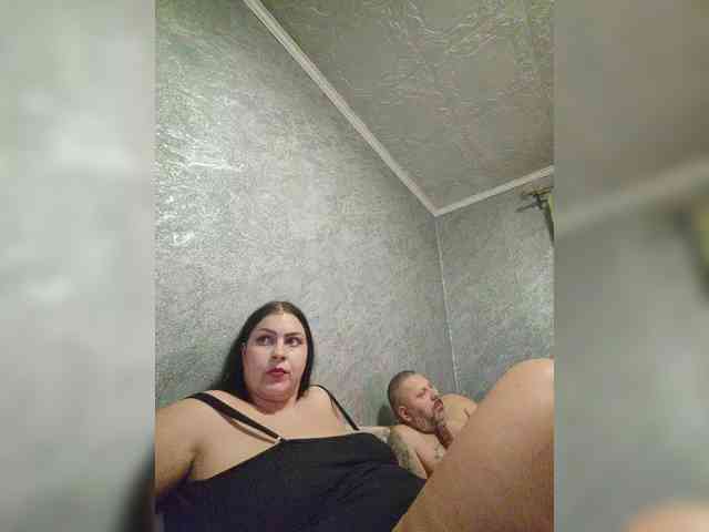 Cleopatra1990 webcam