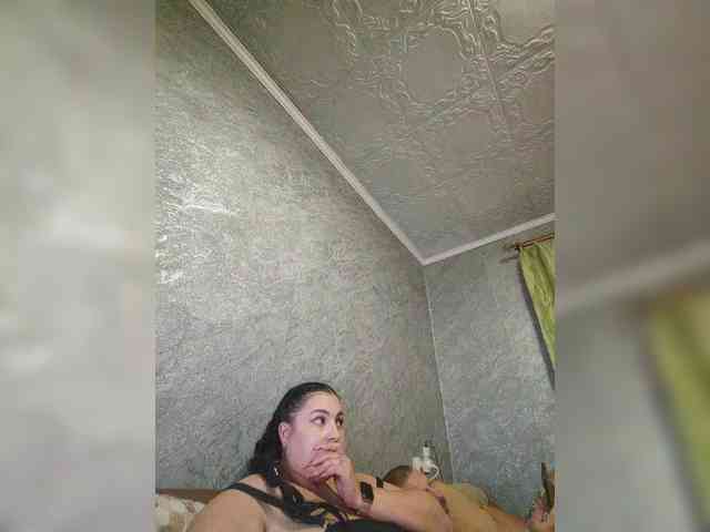 Cleopatra1990 webcam