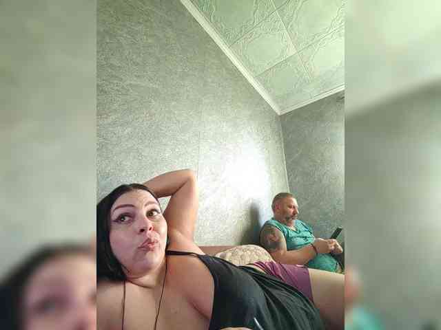 Cleopatra1990 webcam