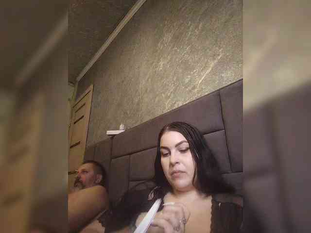Cleopatra1990 webcam
