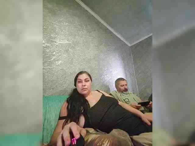 Cleopatra1990 webcam